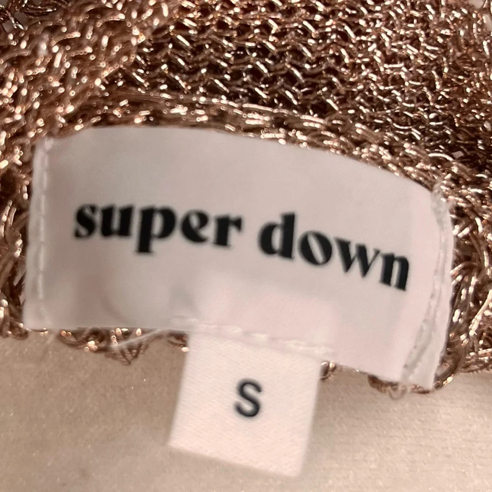 Superdown Karen Metallic Cardigan Bronze Size Small - Picture 6 of 7